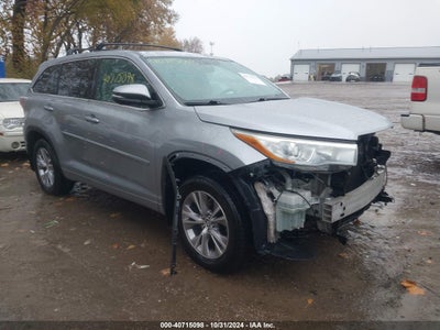 TOYOTA HIGHLANDER 2016