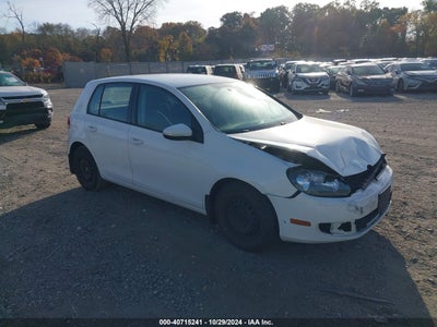VOLKSWAGEN GOLF 2014