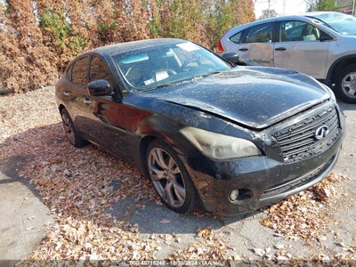 INFINITI M37 2012