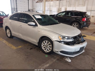VOLKSWAGEN JETTA HYBRID 2013