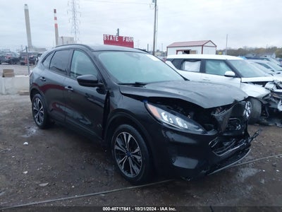 FORD ESCAPE 2022