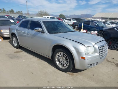 CHRYSLER 300 2010