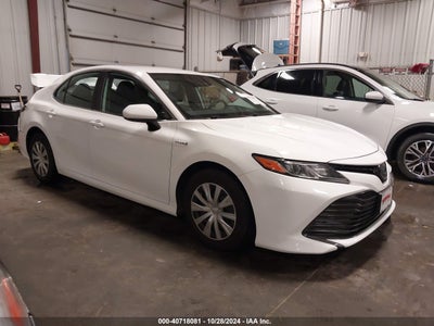 TOYOTA CAMRY HYBRID 2019