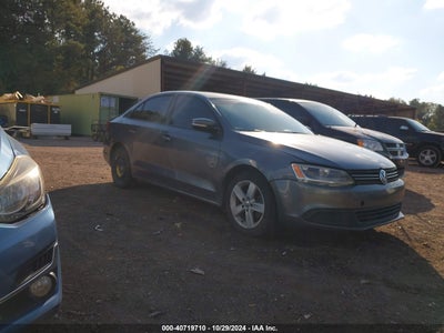 VOLKSWAGEN JETTA 2012