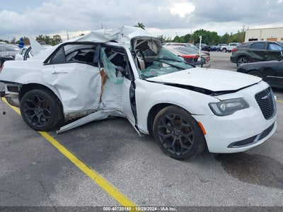 CHRYSLER 300 2020