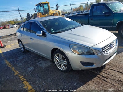 VOLVO S60 2012