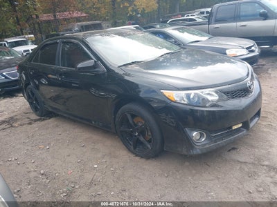 TOYOTA CAMRY 2012
