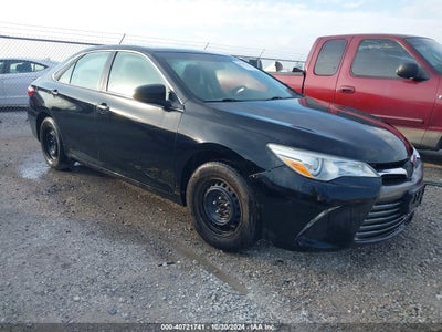 TOYOTA CAMRY 2015