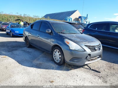 NISSAN VERSA 2017