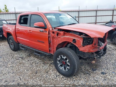 TOYOTA TACOMA 2018