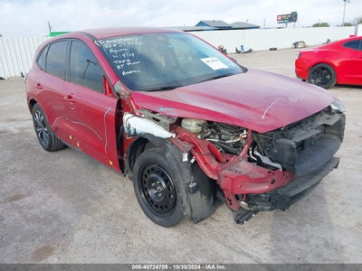 FORD ESCAPE 2022