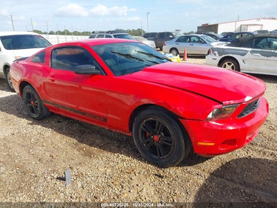 FORD MUSTANG 2010