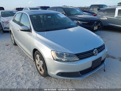 VOLKSWAGEN JETTA 2014