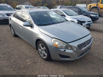 VOLVO S60 2013