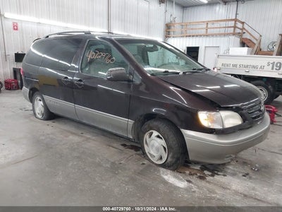 TOYOTA SIENNA 2001