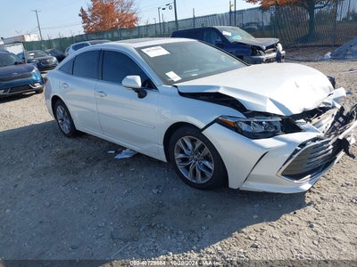TOYOTA AVALON 2019