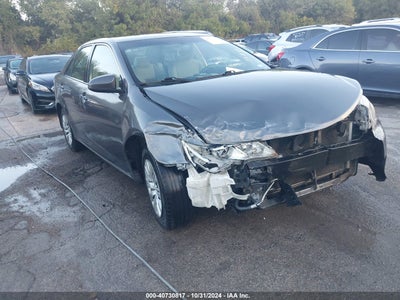 TOYOTA CAMRY 2014