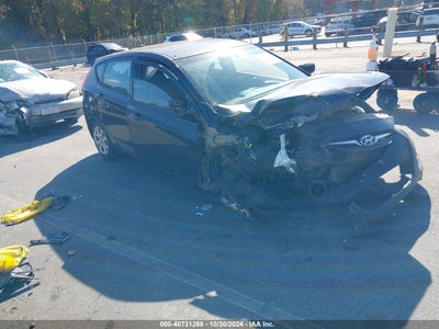 HYUNDAI ACCENT 2013