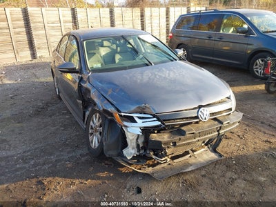 VOLKSWAGEN JETTA HYBRID 2013