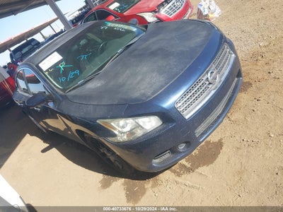 NISSAN MAXIMA 2011