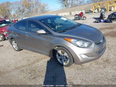 HYUNDAI ELANTRA 2013