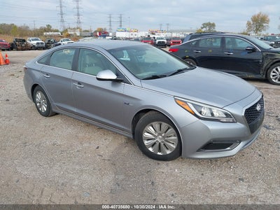 HYUNDAI SONATA HYBRID 2016