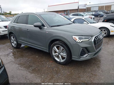 AUDI Q3 2021