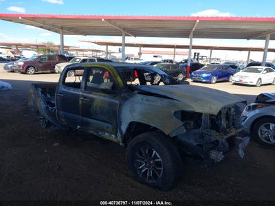 TOYOTA TACOMA 2019