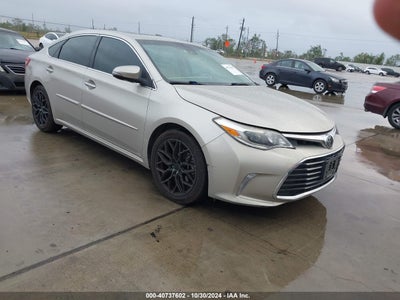 TOYOTA AVALON 2017