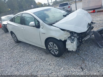 TOYOTA PRIUS 2017