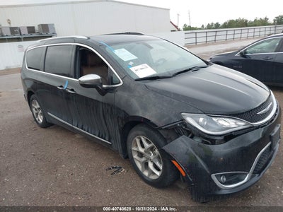 CHRYSLER PACIFICA 2018