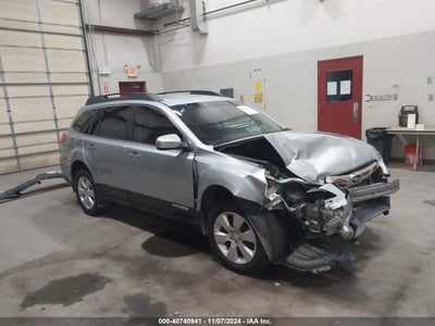SUBARU OUTBACK 2012