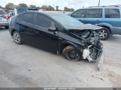 TOYOTA PRIUS 2013