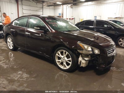NISSAN MAXIMA 2012