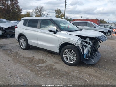 MITSUBISHI OUTLANDER 2023
