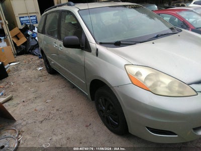 TOYOTA SIENNA 2006