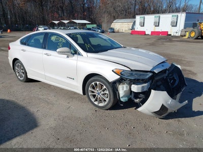 FORD FUSION HYBRID 2019
