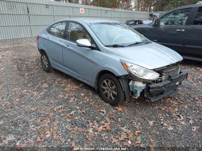 HYUNDAI ACCENT 2013