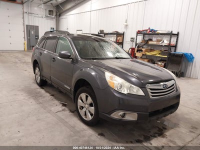 SUBARU OUTBACK 2011