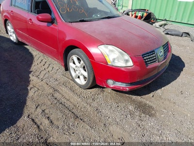 NISSAN MAXIMA 2004