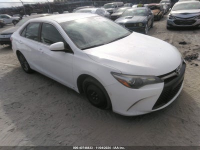 TOYOTA CAMRY 2016