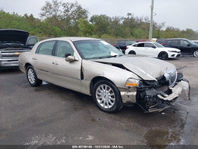 LINCOLN TOWN CAR 2007