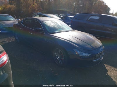 MASERATI GHIBLI 2015