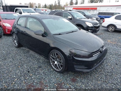 VOLKSWAGEN GOLF 2015