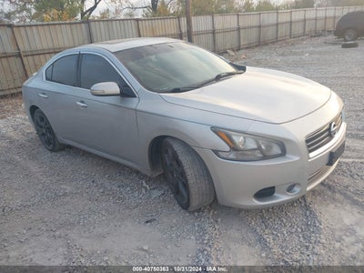 NISSAN MAXIMA 2014
