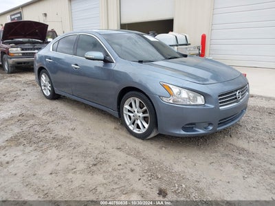 NISSAN MAXIMA 2011