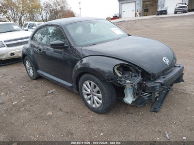 VOLKSWAGEN BEETLE 2015