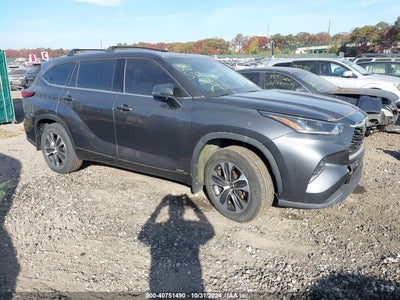 TOYOTA HIGHLANDER 2021
