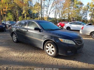 TOYOTA CAMRY 2011
