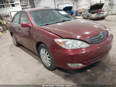 TOYOTA CAMRY 2004